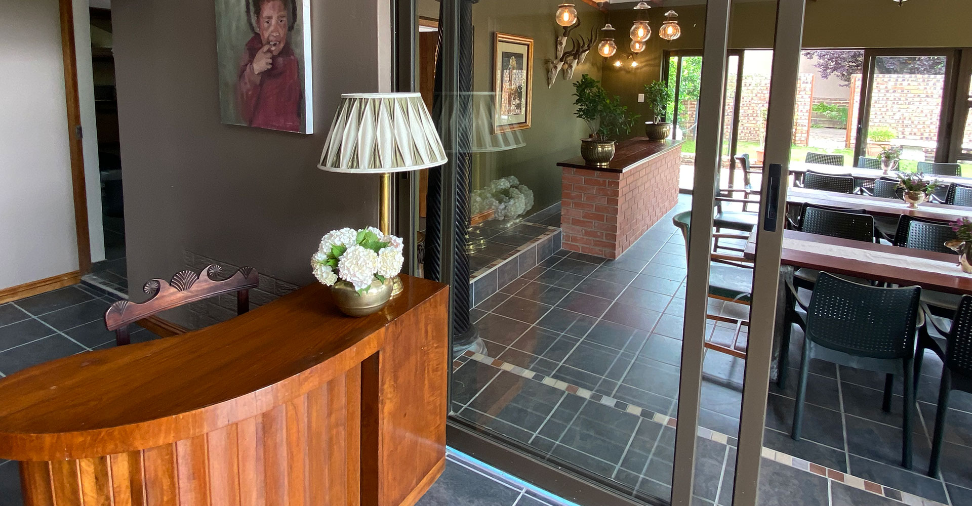 The Crown Guesthouse